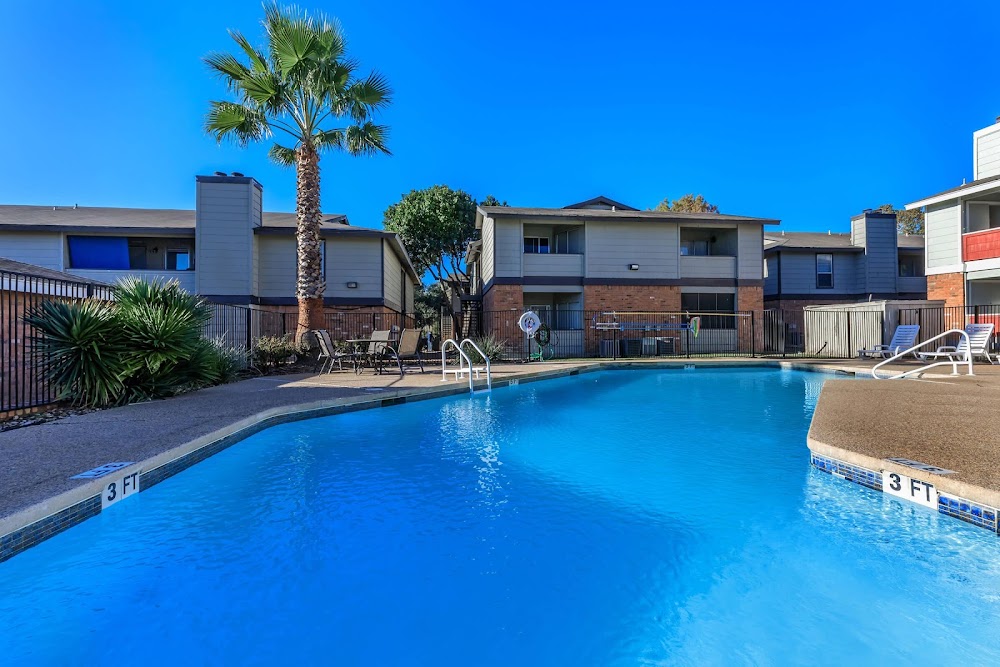 Arbor Trails Apartment Homes