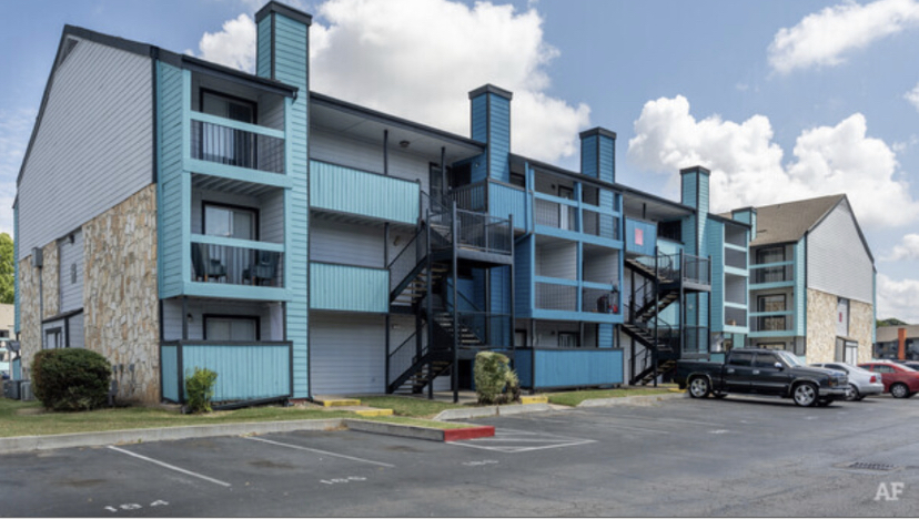 Starburst Apartments