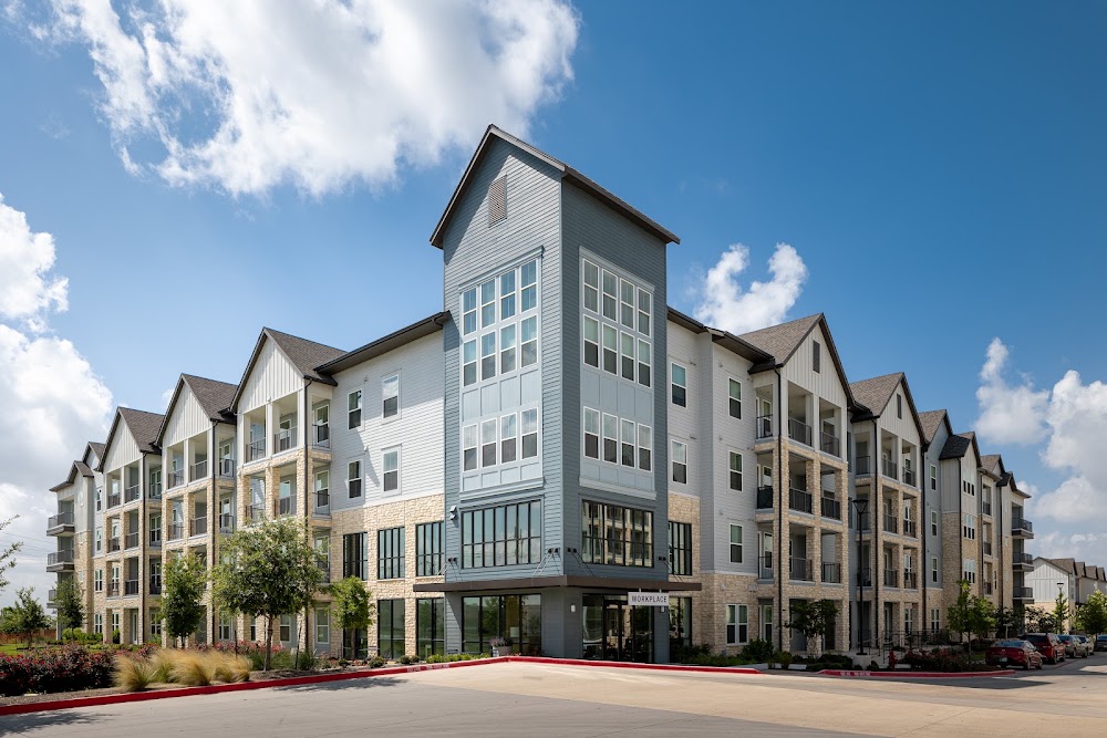 Livano Pflugerville
