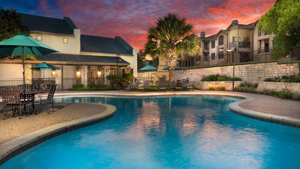 Settler's Ridge Apartments