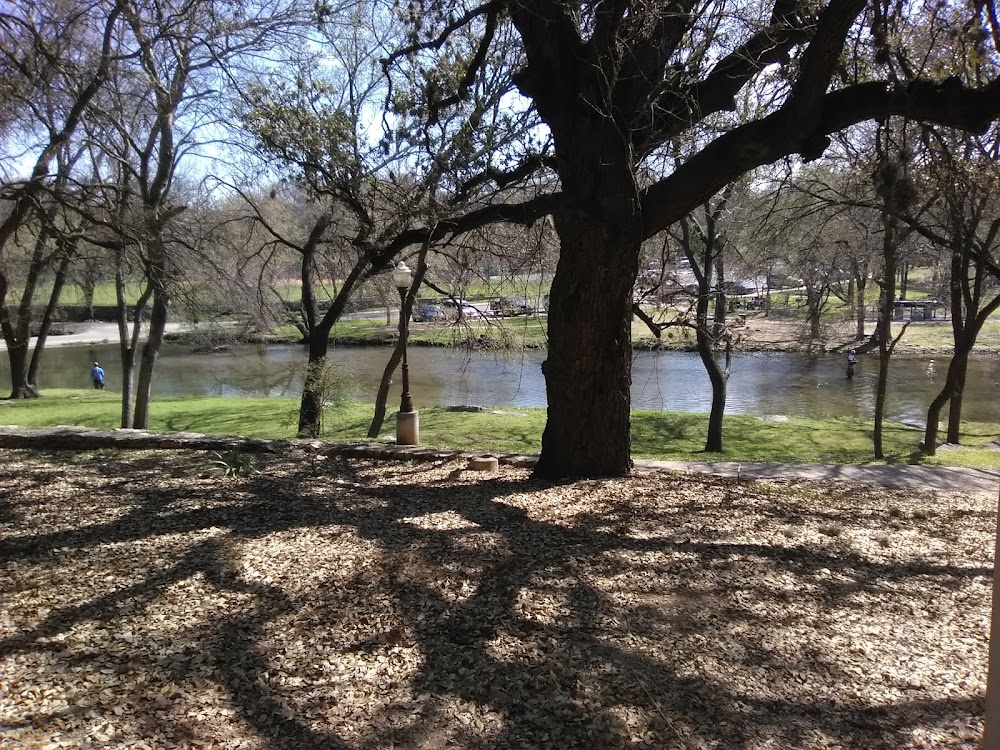 Settlers Landing Apartments